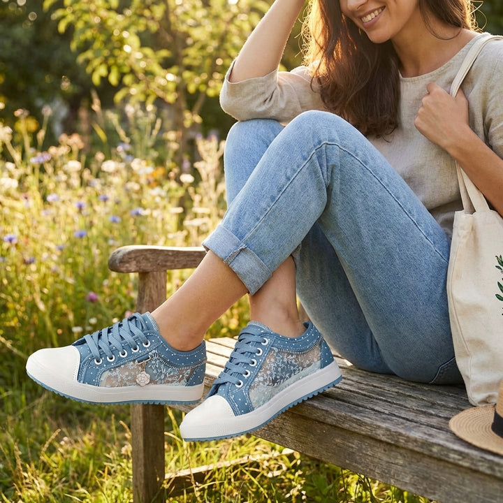 Abril | Scarpe da ginnastica con rete e ricamo donna
