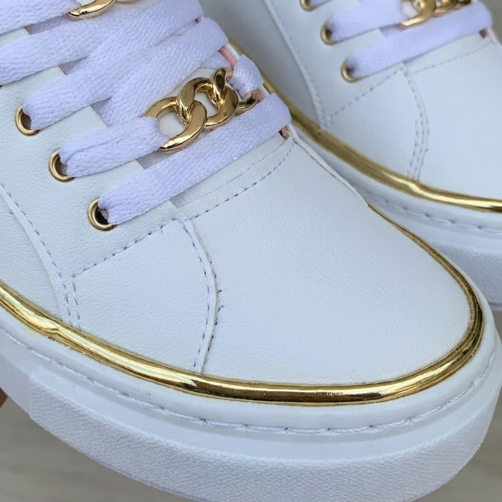 Alexia | Sneakers con Zeppa e Dettagli Dorati Donna