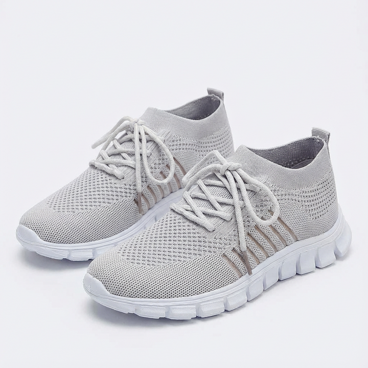 Alyssa | Scarpe da Ginnastica in Maglia con Lacci da Donna