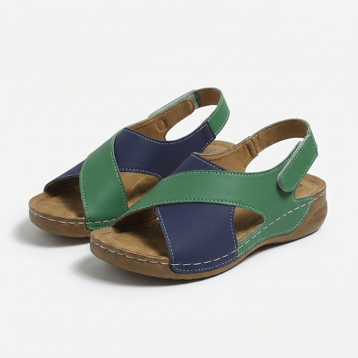 Carmen | Sandalias Mujer Con Tiras Cruzadas Y Suela Plana | Casual