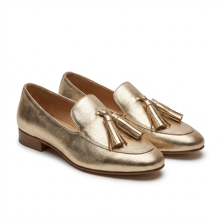 Jimena | Mocasini dorati con nappine eleganti da donna