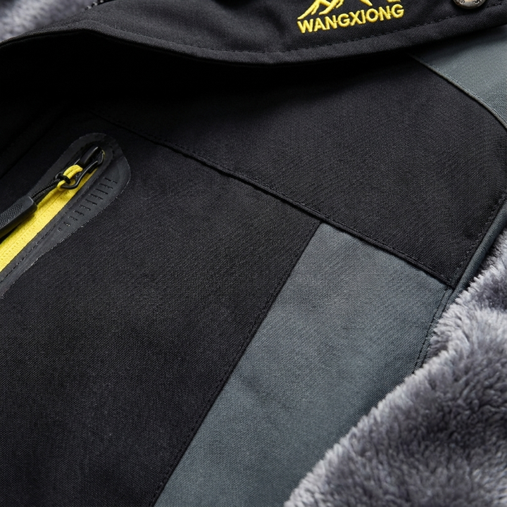 Logan | Giacca con Cappuccio e Blocchi di Colore da Uomo