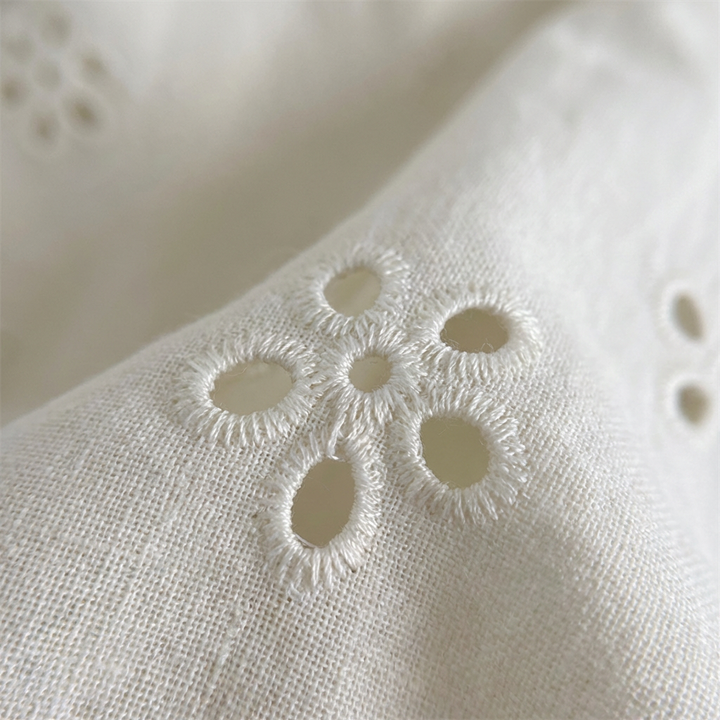 Lucía | Vestito Midi Bianco Ricamato con Manica a Sbuffo Donna