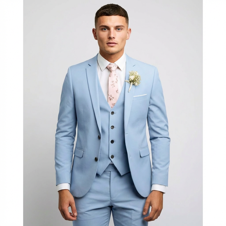 Mateo | Traje De Novio Hombre Con Chaleco A Juego Y Solapa De Muesca | Elegante