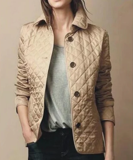 Giacca imbottita donna con bottone grande | Corta