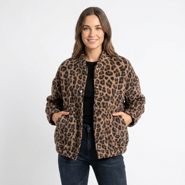 Sandra | Chaqueta oversize de leopardo abotonada para mujer