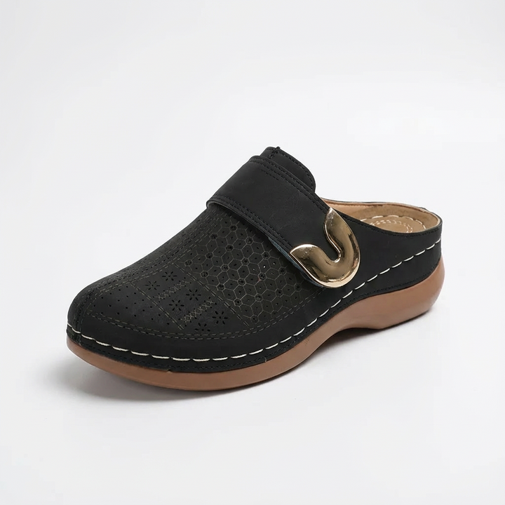 Sofia | Mujer Zuecos Con Diseño Perforado Y Tira Con Hebilla | Casual