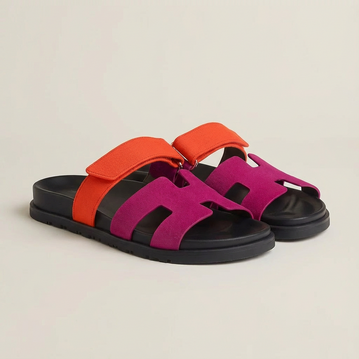 Valeria | Mujer Sandalias Slide Con Tira Ajustable Y Diseño Calado | Minimalista