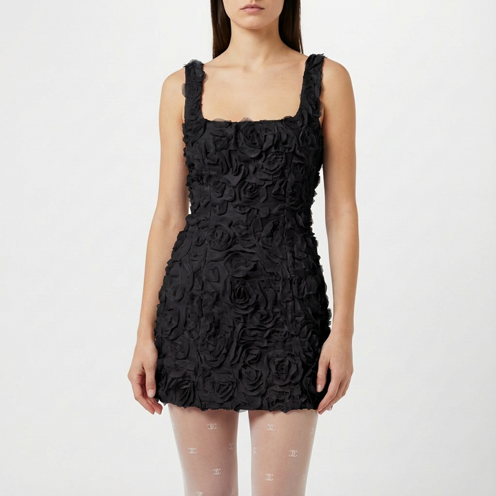 Valeria | Abito corto da donna con applicazioni floreali 3D e scollo quadrato | Sfavillante