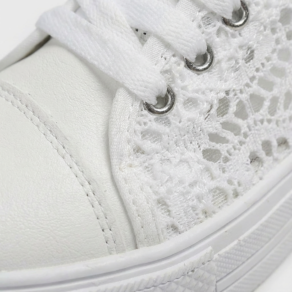 Valeria | Mujer Zapatillas Plataforma Con Apliques De Cristal Y Cordones | Glamuroso