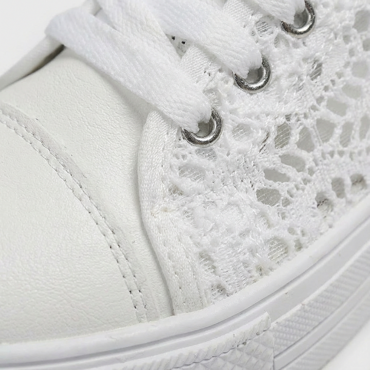 Valeria | Mujer Zapatillas Plataforma Con Apliques De Cristal Y Cordones | Glamuroso